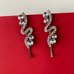 Elegant Silver Rhinestone Bobby pins
